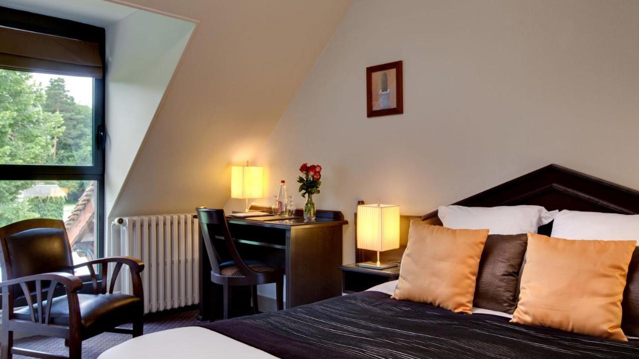 Le Pavillon De Gouffern Hotel Silli-en-Gouffern Eksteriør billede