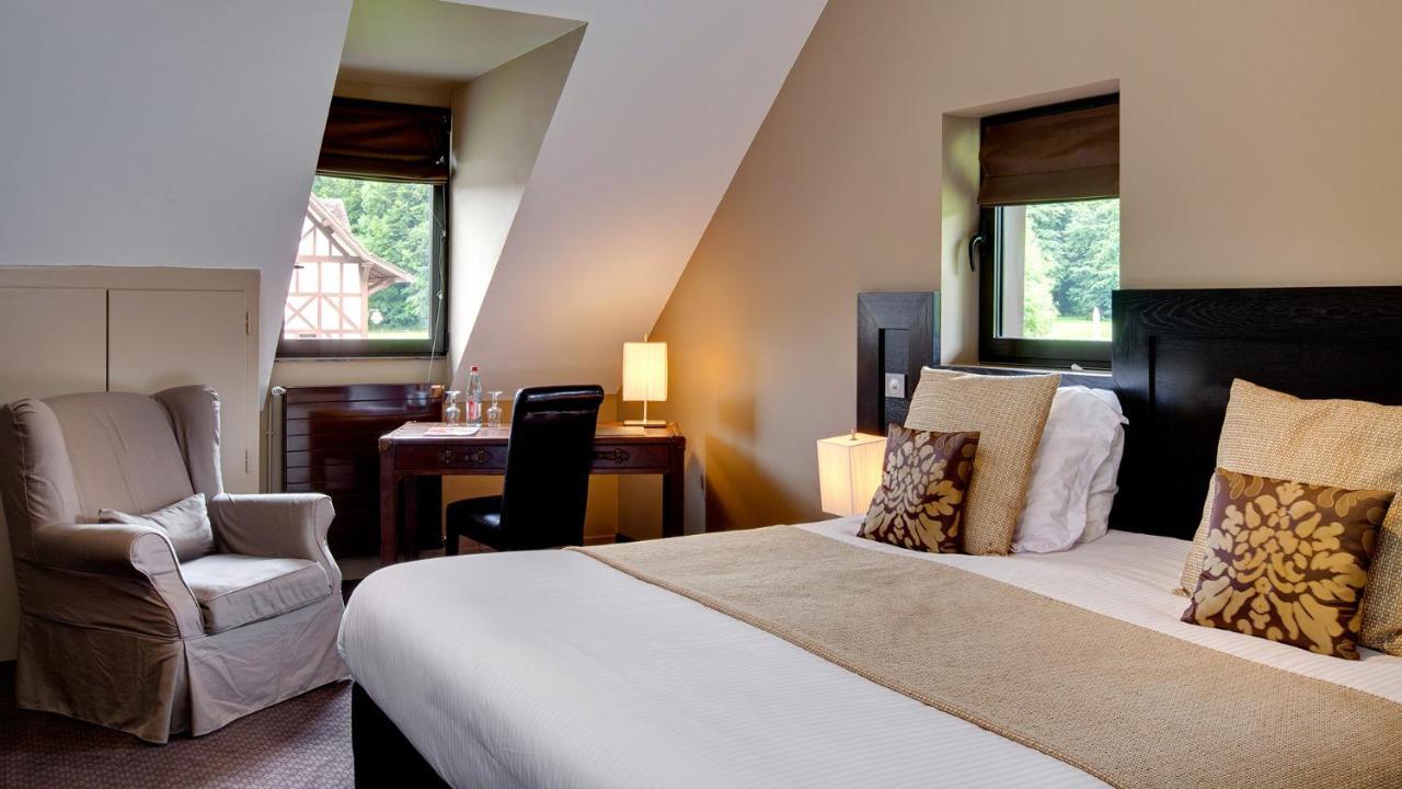 Le Pavillon De Gouffern Hotel Silli-en-Gouffern Eksteriør billede