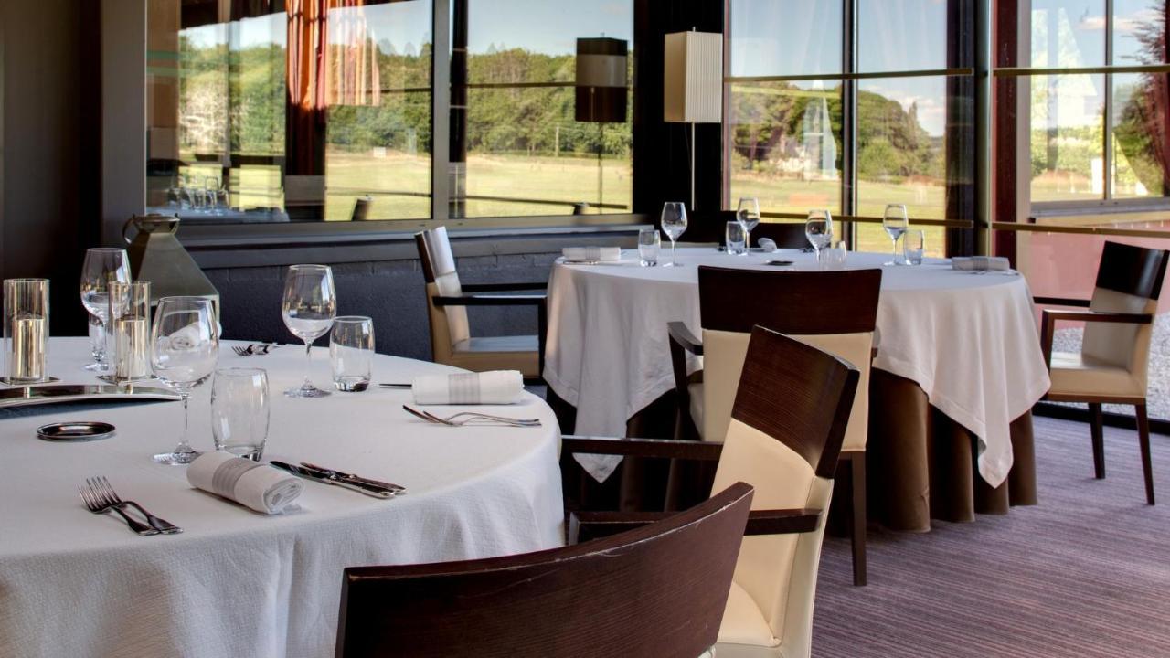 Le Pavillon De Gouffern Hotel Silli-en-Gouffern Eksteriør billede