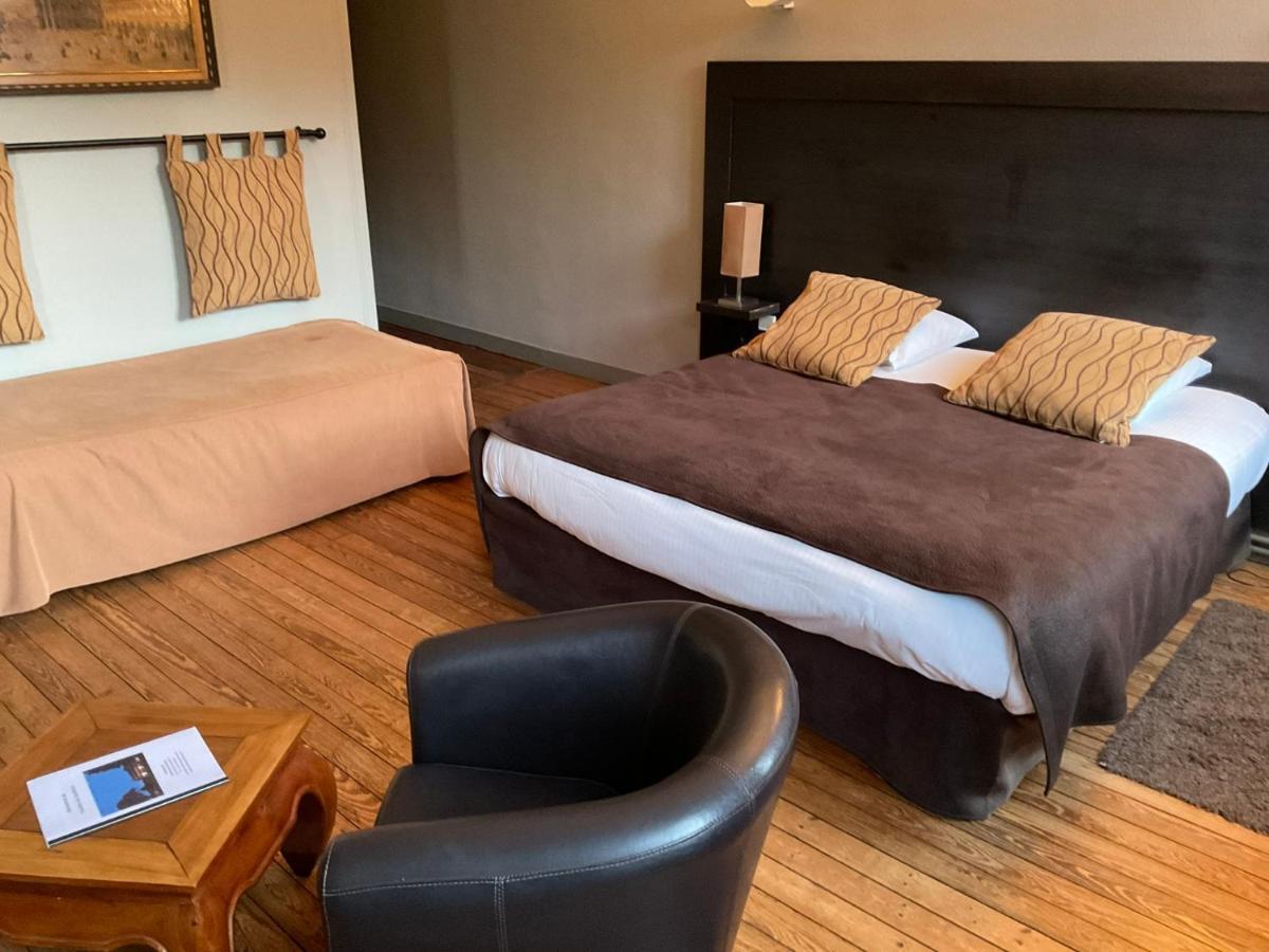 Le Pavillon De Gouffern Hotel Silli-en-Gouffern Eksteriør billede